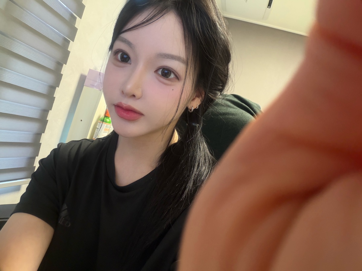 하품하는 개미